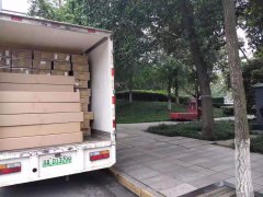 深圳至成都燈具的發(fā)運